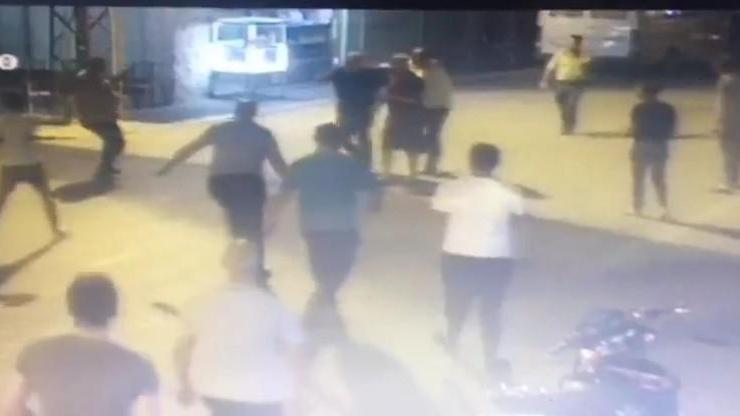 Servis şoförlerinin kavgası kanlı bitti: 1 ölü, 2 yaralı