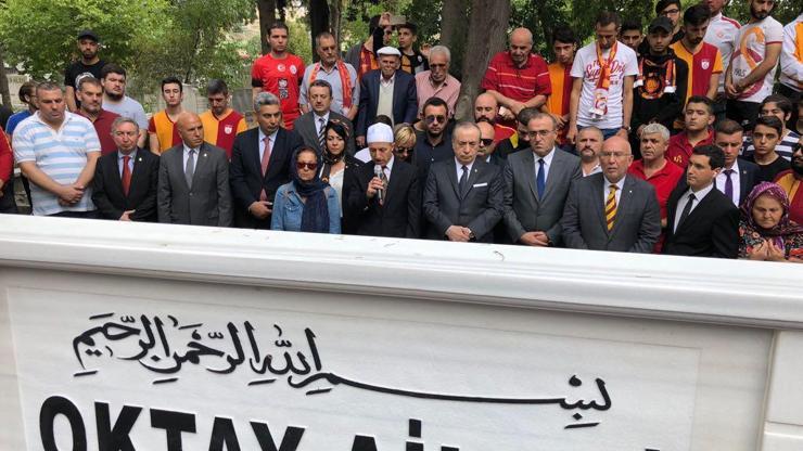 Galatasarayda Metin Oktay anıldı