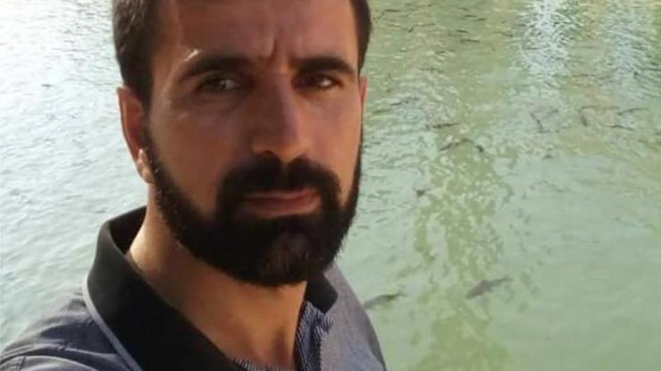 Babasının cesedinin bulunması için yardım istemişti, aracında ölü bulundu