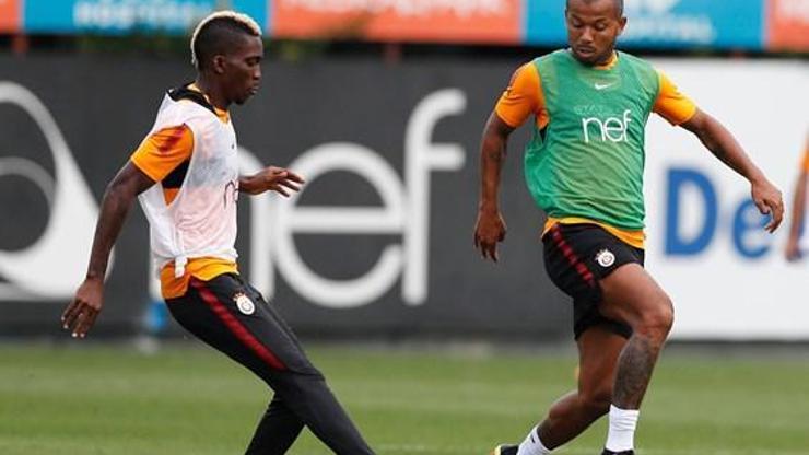 Galatasarayda Emre Akbaba salonda çalıştı