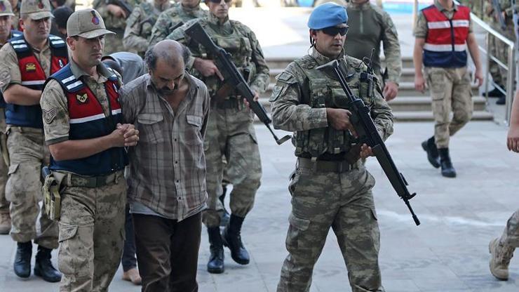 MİT operasyonuyla getirilen teröristler adliyede