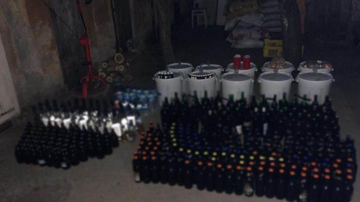 422 şişe sahte içki ele geçirildi