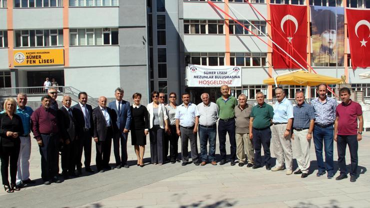 Sümer Lisesi mezunları buluştu