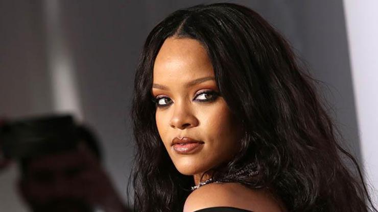 Rihannadan 6 Türk hayranına jest