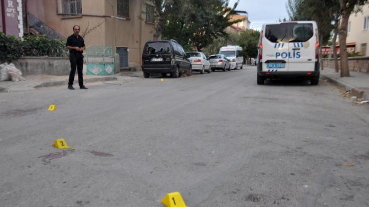 Husumetli ailelerin satır, bıçak ve sopalı kavgası: 7 yaralı