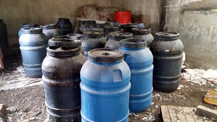 4 bin litre kaçak şarap ele geçirildi