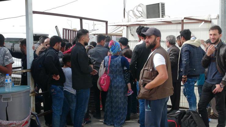 TSKnın harekatlarının ardından, 260 bin Suriyeli ülkesine döndü