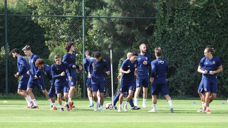 Fenerbahçe Sivasspor maçının hazırlıklarını sürdürdü