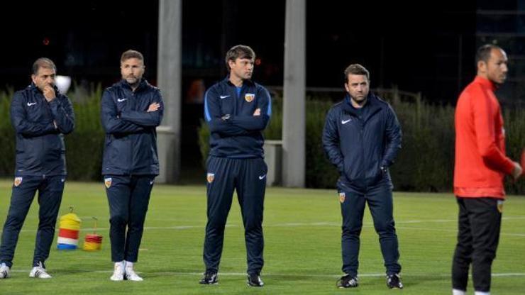 Ertuğrul Sağlamdan futbolcularına uyarı
