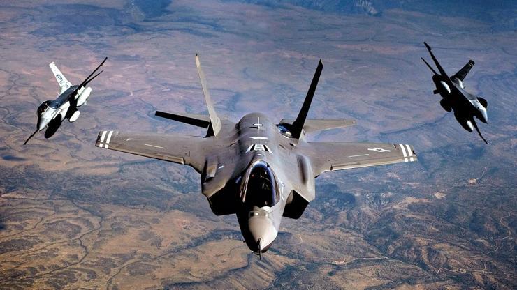 ABDden hava saldırısı: 60 militan öldürüldü