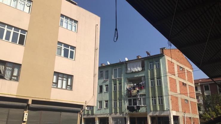 Kendisini asmak isteyen otoparkçıyı eski sevgilisi kurtardı