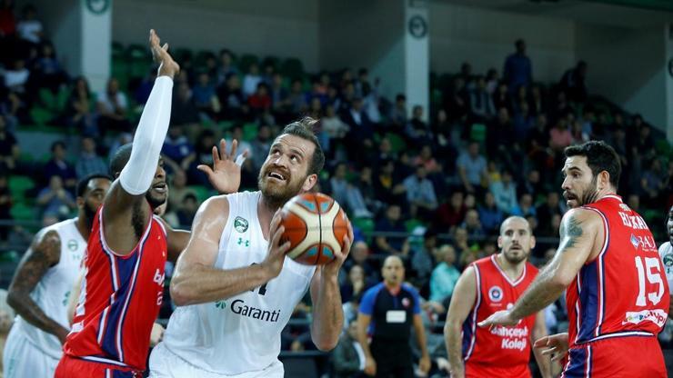 Darüşşafaka Tekfen 77-72 Bahçeşehir Koleji maç sonucu