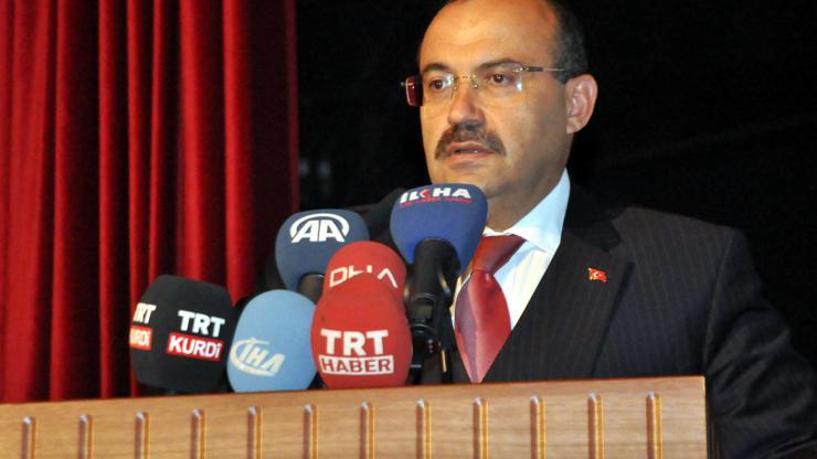 Bitliste, Prof.Dr. Fuat Sezgin paneli