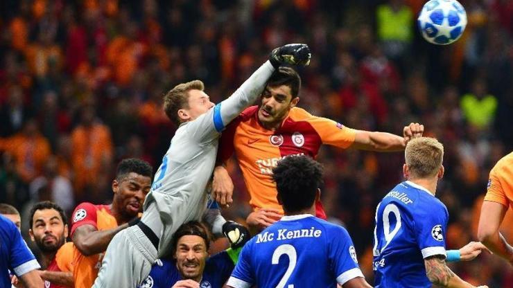 Alman basını: Hakem Schalkenin penaltısını çaldı