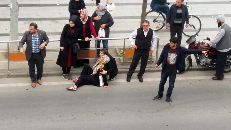 Yolun karşısına geçerken otomobil çarptı