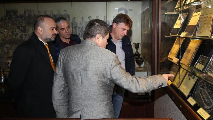 Fenerbahçeye Üsküpten ziyaretçi