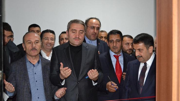 Şehit Ahmet Budakın adı konferans salonunda yaşatılacak