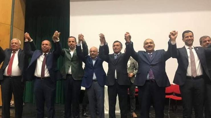 CHPli başkan istifa etti, AK Partiye katıldı