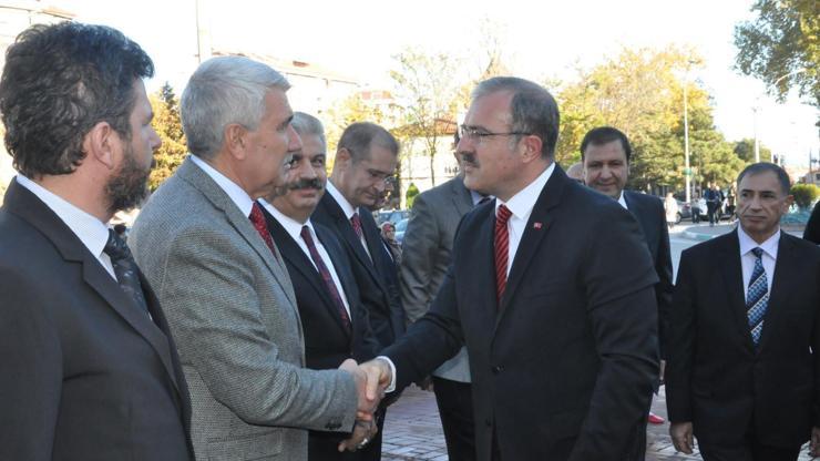 Kütahya Valisi Toraman görevine başladı
