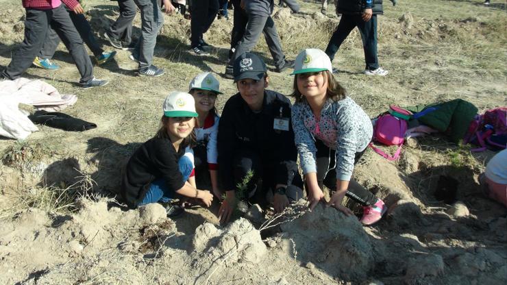 Aksarayda 55 bin öğrenci adına fidan dikildi