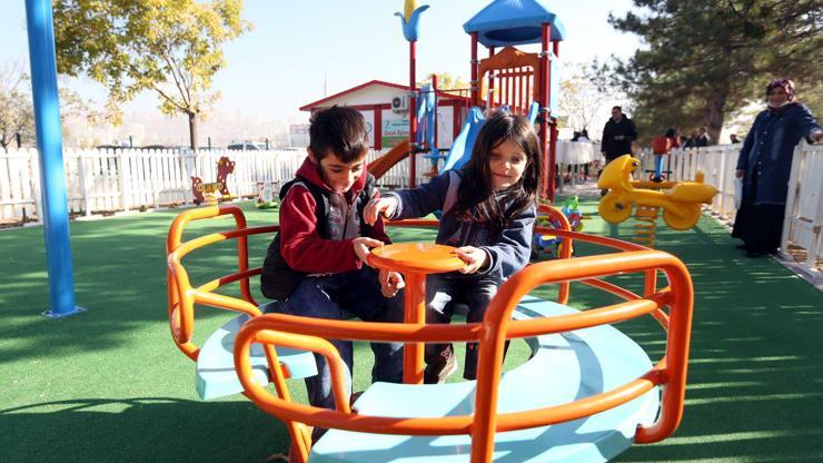 Yenimahalle’de Onkoloji Hastanesine park inşa edildi