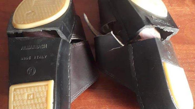 Terlik tabanından 1 kilogram uyuşturucu çıktı