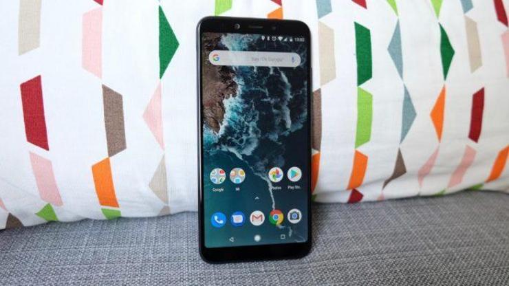 Xiaomi Mi A2 için Android 9.0 Pie için düğmeye basıldı