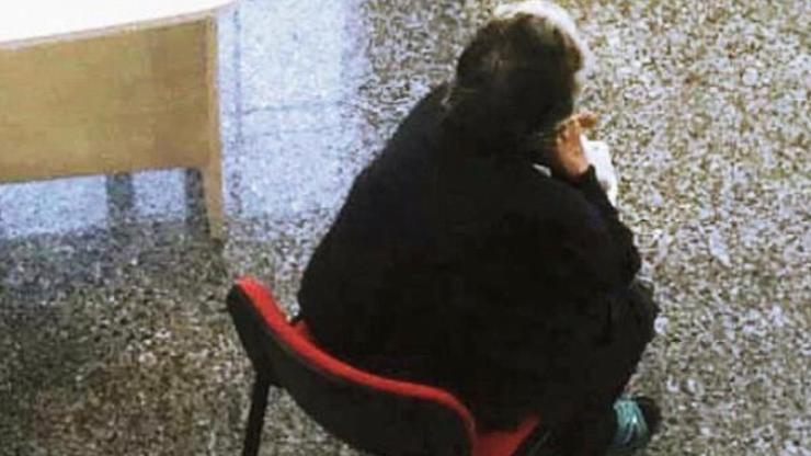 Annesini bakanlığın kapısına bırakıp gitti