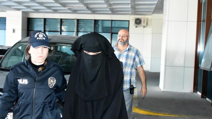 Atatürke hakaretten tutuklanan Emine Şahin serbest