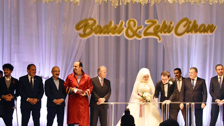 Spor camiası Baykanın düğününde buluştu
