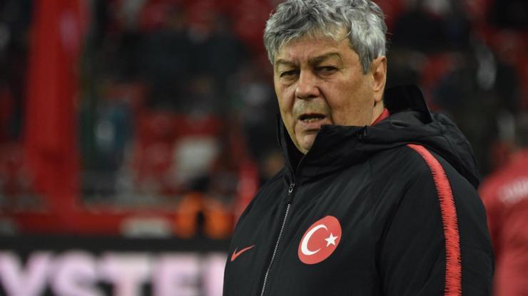 Lucescunun basın toplantısı 1 dakika sürdü