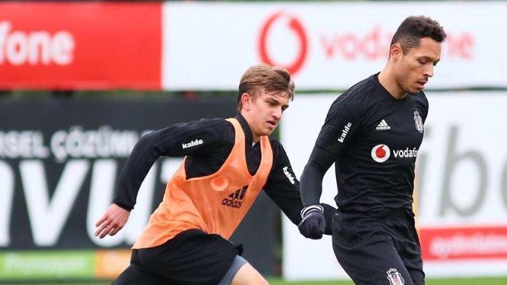 Beşiktaş antrenmanına altyapıdan takviye