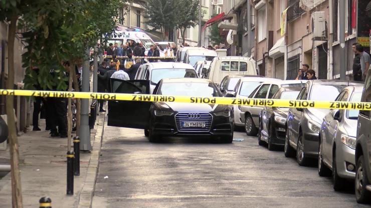 Şişlide lüks araca silahlı saldırı