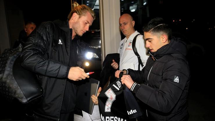 Beşiktaş kafilesi Sarpsborga ulaştı
