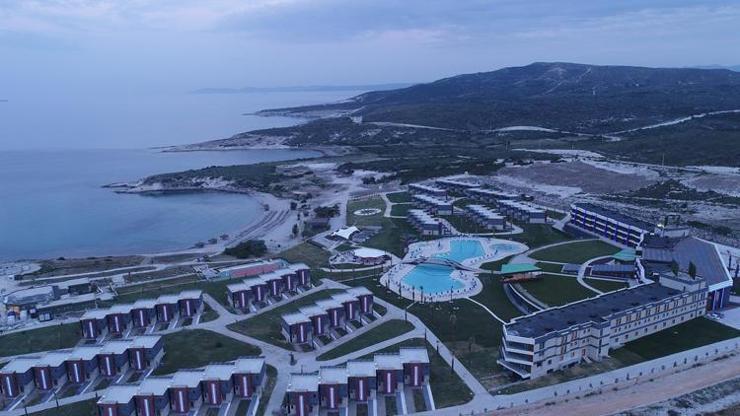 Alaçatıdaki dev otel 200 milyon euroya satılıyor