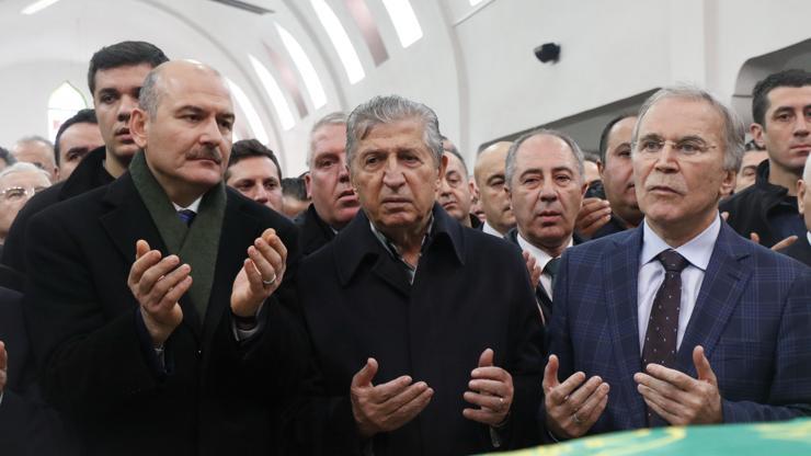 TBMM Eski Başkanı Köksal Toptanın annesi toprağa verildi