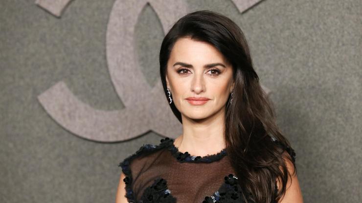 Oscar’lı Penelope Cruz da PETAnın kürk karşıtı kampanyasına katıldı