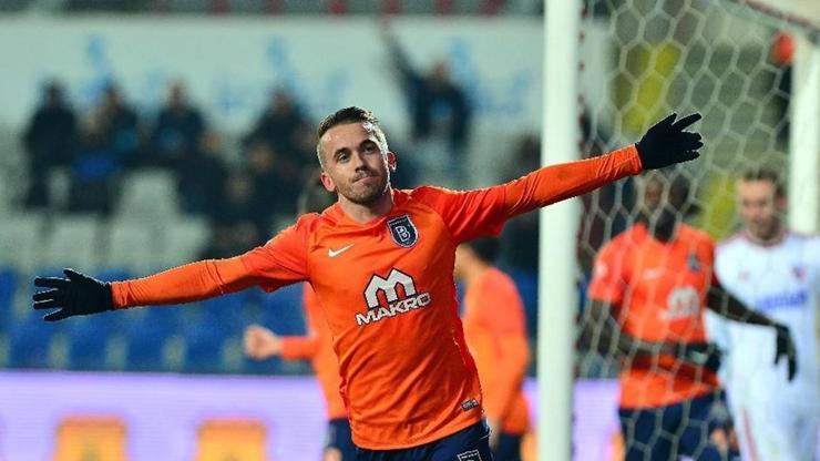 Başakşehirin ilk yarı raporu: Üç yıl arka arkaya zirvede bitirdi