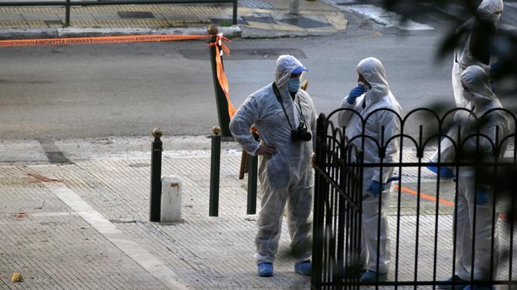 Son dakika... Yunanistanda bombalı saldırı