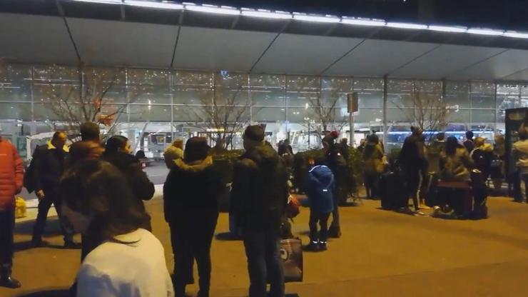 Schiphol Havalimanında bomba paniği