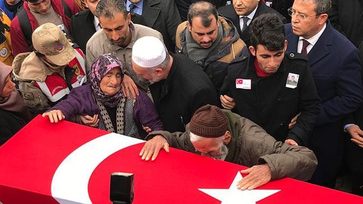 Nizip, şehidini uğurladı