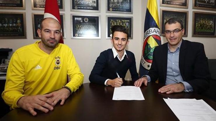 Fenerbahçe genç futbolcuyla sözleşme imzaladı