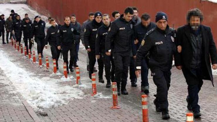 Kayseride FETÖ şüphelisi 23 astsubay adliyede