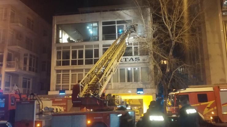 Ankara’da iş yeri yangını