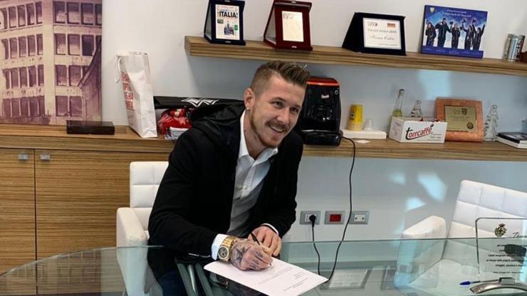 Trabzonspor Juraj Kuckayı KAPa bildirdi