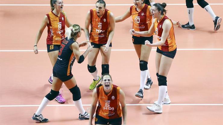 Galatasaray Beşiktaşa set vermedi