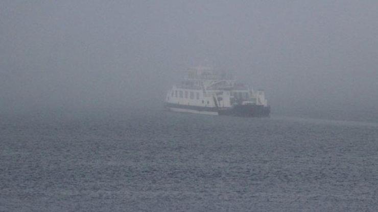 Çanakkale Boğazında ulaşıma sis engeli