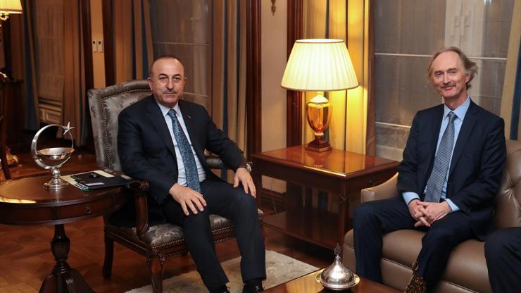 Bakan Çavuşoğlu BM Suriye Temsilcisini kabul etti