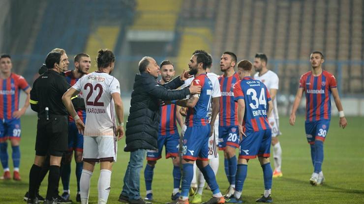 Hataysporun kazandığı maçta 2 gol, 3 kırmızı kart