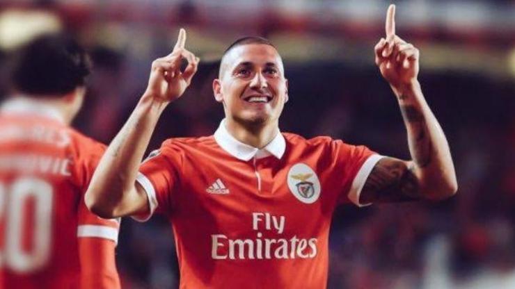 Nicolas Castillo Fenerbahçeye geliyor